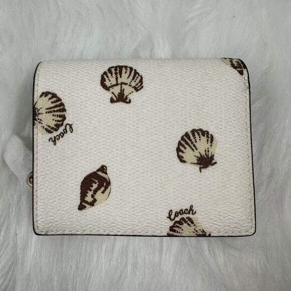 Coach Snap Wallet With Shell Print In Canvas/Gold/Chalk CBO73 NWT - Picture 2 of 7